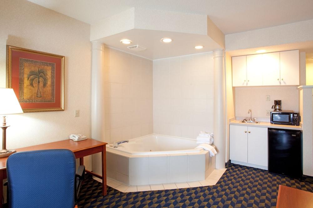 Holiday Inn Express & Suites Orangeburg By Ihg Kültér fotó